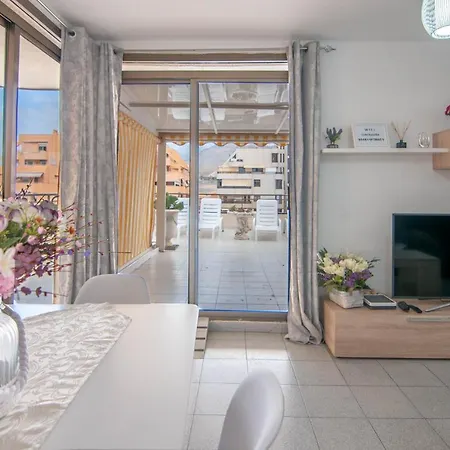 Valdes Center 1a010 Arona (Tenerife)
